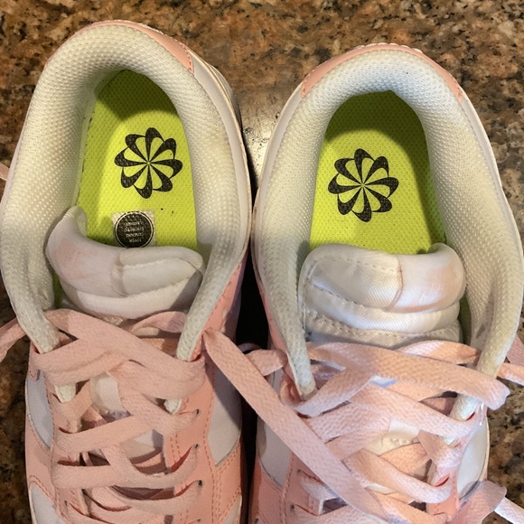 NIKE DUNK LOW NEXT NATURE PALE CORAL SIZE 7.5 *** $85 - Picture 5 of 11